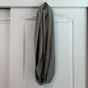 J. Jill Pure Jill Grey Infinity Scarf Excellent Condition